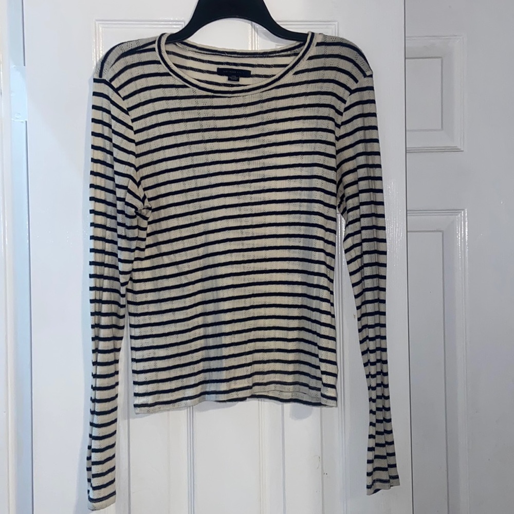 Women’s American Eagle long sleeve shirt Large